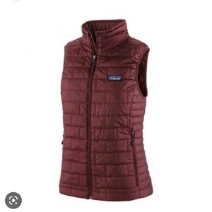 NWT Patagonia nano puff vest